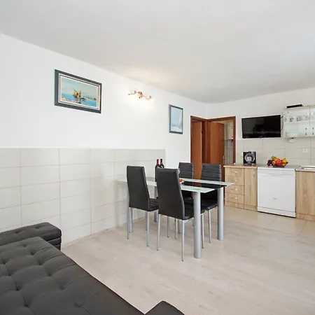 شقة Horus Apartman-rogoznica *