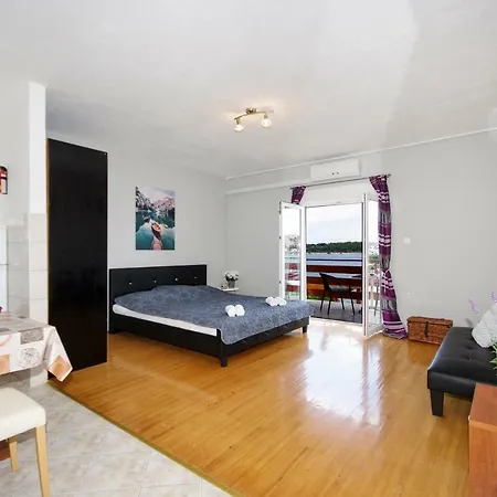 شقة Horus Apartman-rogoznica