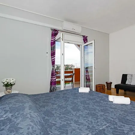 Horus Apartman-rogoznica شقة