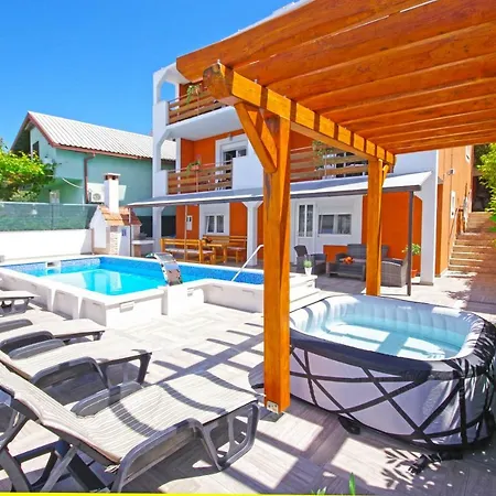 Horus Apartman-rogoznica شقة *
