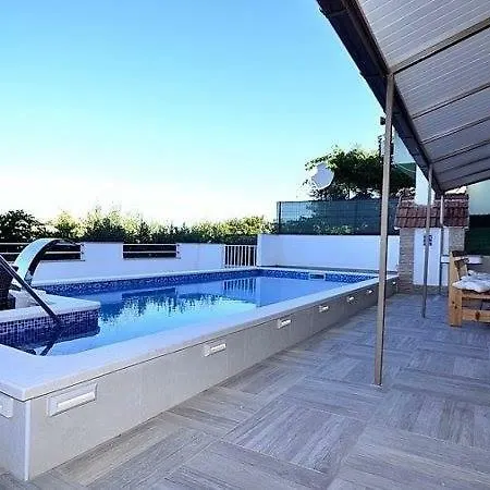 Horus Apartman-rogoznica * روغوزنيكا