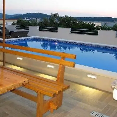 شقة Horus Apartman-rogoznica *